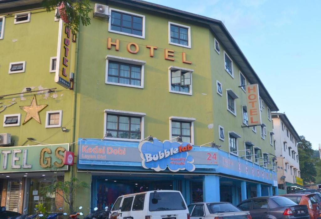 Oyo 89874 Gs Golden Star Hotel Seri Kembangan Exterior photo